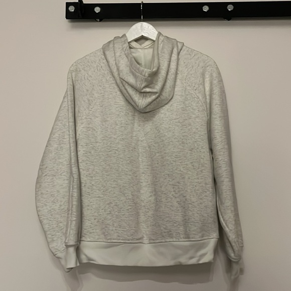 NWOT Athleta | Cozy Karma Hoodie Sweatshirt | Fog Gray Heather | Size S - Picture 2 of 12